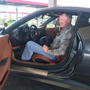 Meet your Posher, Craig